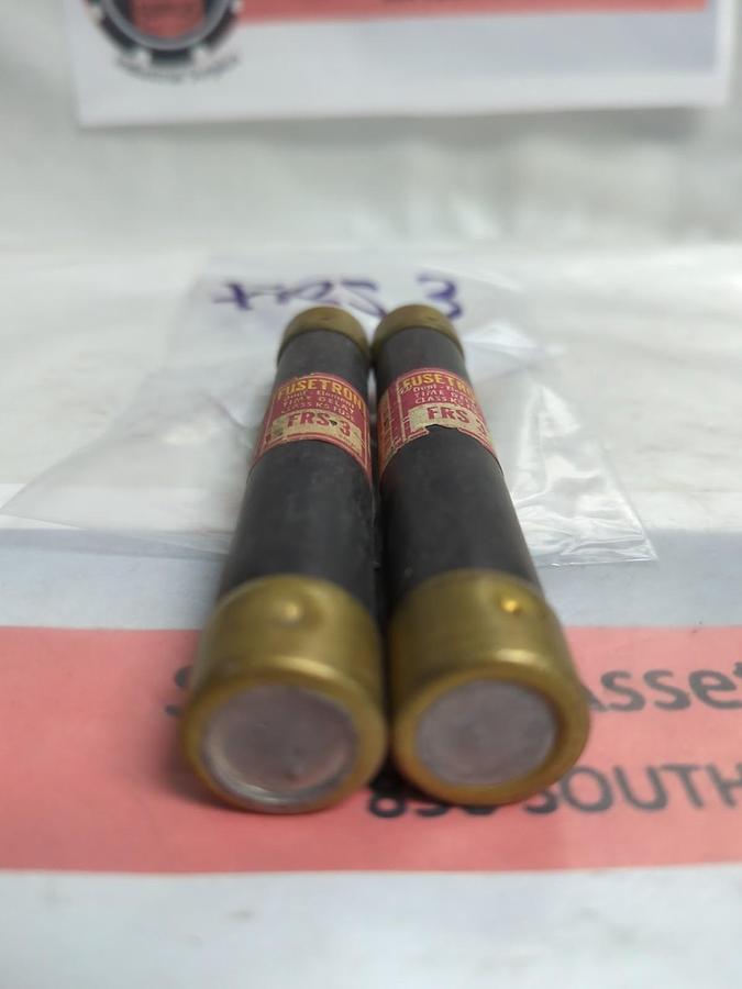 Used COOPER BUSSMANN,FRS-3,FUSETRON 3 AMP FUSE LOT OF 2 PRE-OWNED