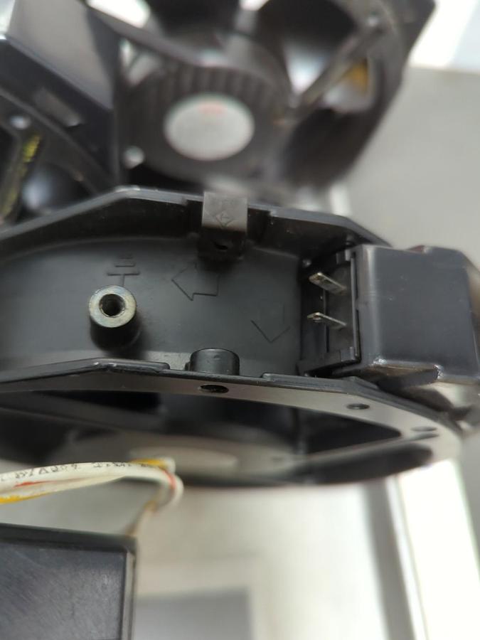 Used ETRI,MODEL 148VK,THERMO PROTECTED FAN 208-240V 50/60HZ 35/33V 200/170mA LOT OF 4