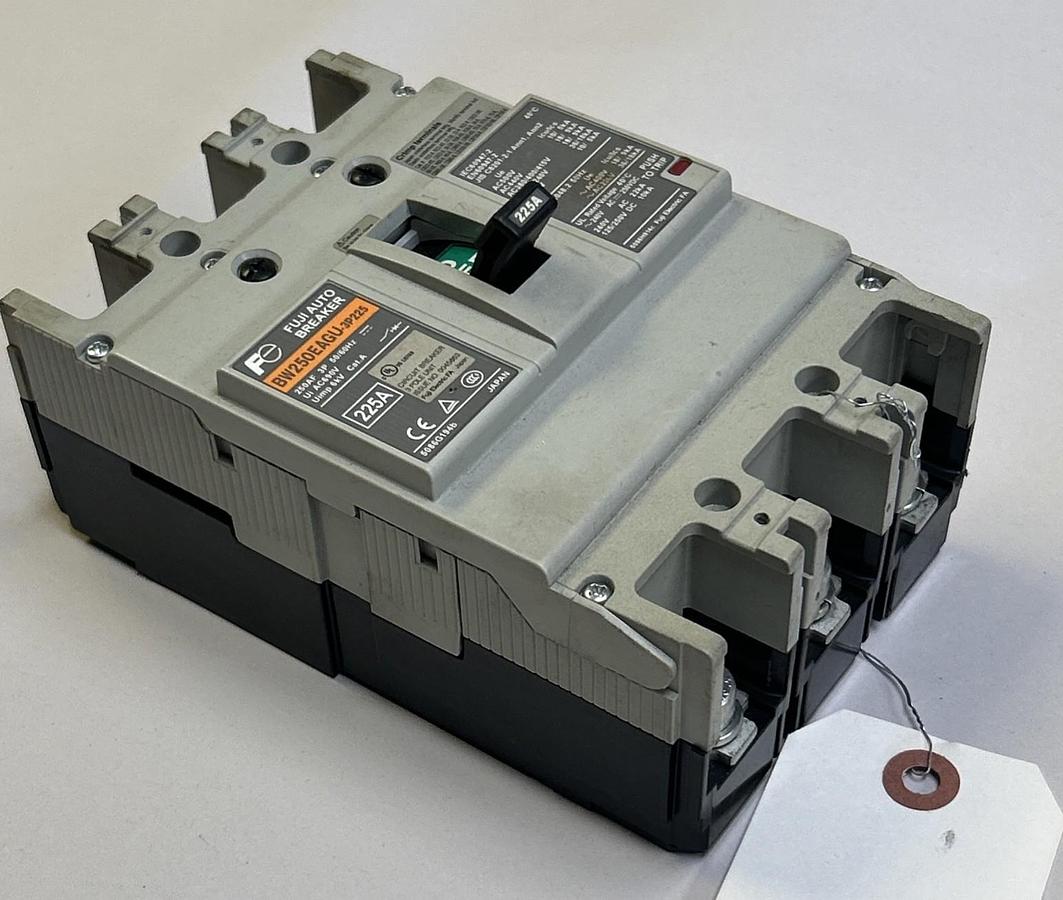 Used FUJI,BW250EAGU-3P225,CIRCUIT BREAKER 225A 690V 3P