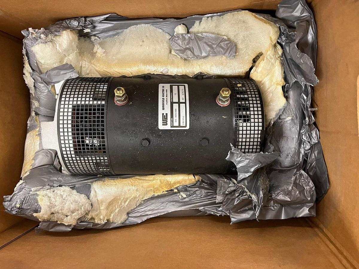 Used CROWN WARFIELD ELECTRIC WE,00-40038R,FORKLIFT DRIVE DC MOTOR 72VDC