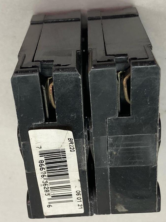 Cutler-Hammer,BR220,Type C220 1-Pole Circuit Breaker 20A 120/240V