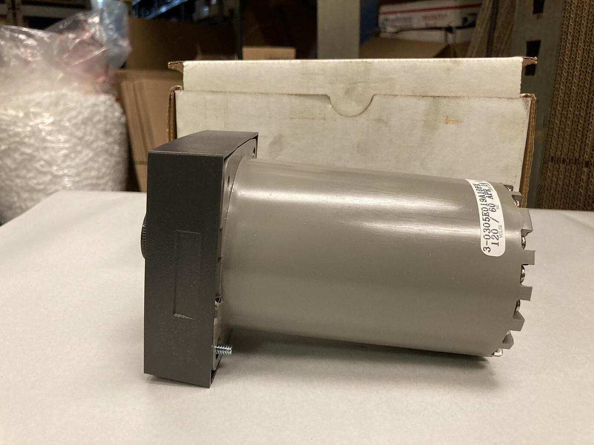 Marsh Bellofram,3-0305E019A10PX,Electromechanical Timer