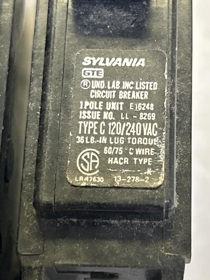 Used SYLVANIA,C130,CIRCUIT BREAKER 30A 120/240V 1P LOT OF 2