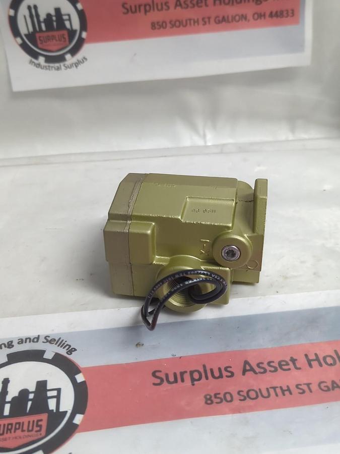 ROSS,1616C2020,SOLENOID PILOT VALVE 110/50 110-120/60 NOS