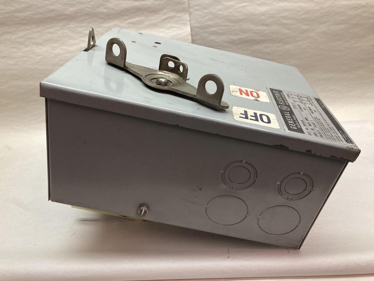 Used General Electric,DE362R,Style 2 Flex-A-Plug