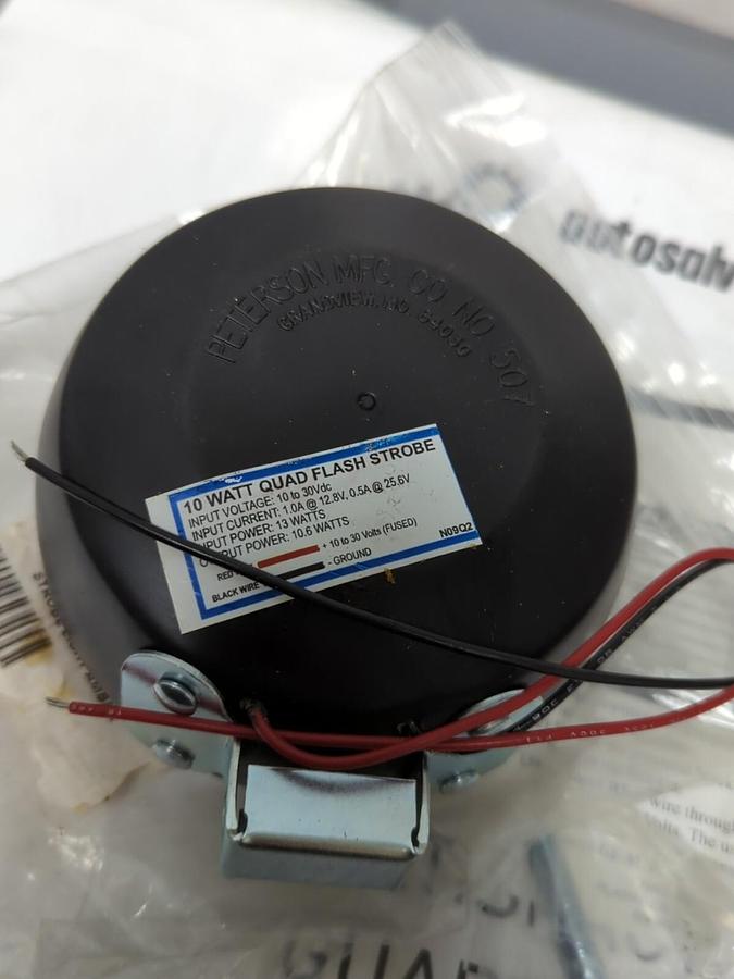 AWDIRECT,NVL12 10W,STUD MOUNT STROBE AMBER 10W PAR36 STROBE HEAD NOS