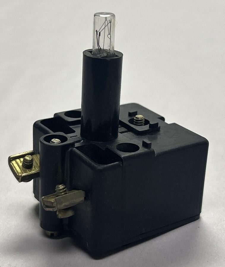 SQUARE D,9001KM-25,LIGHT MODULE 240V NOS