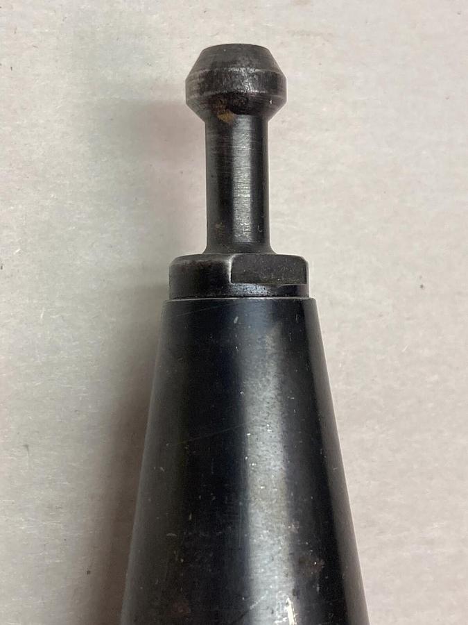 Used Kennametal,CV30DA208300,Tool Holder C-J-8