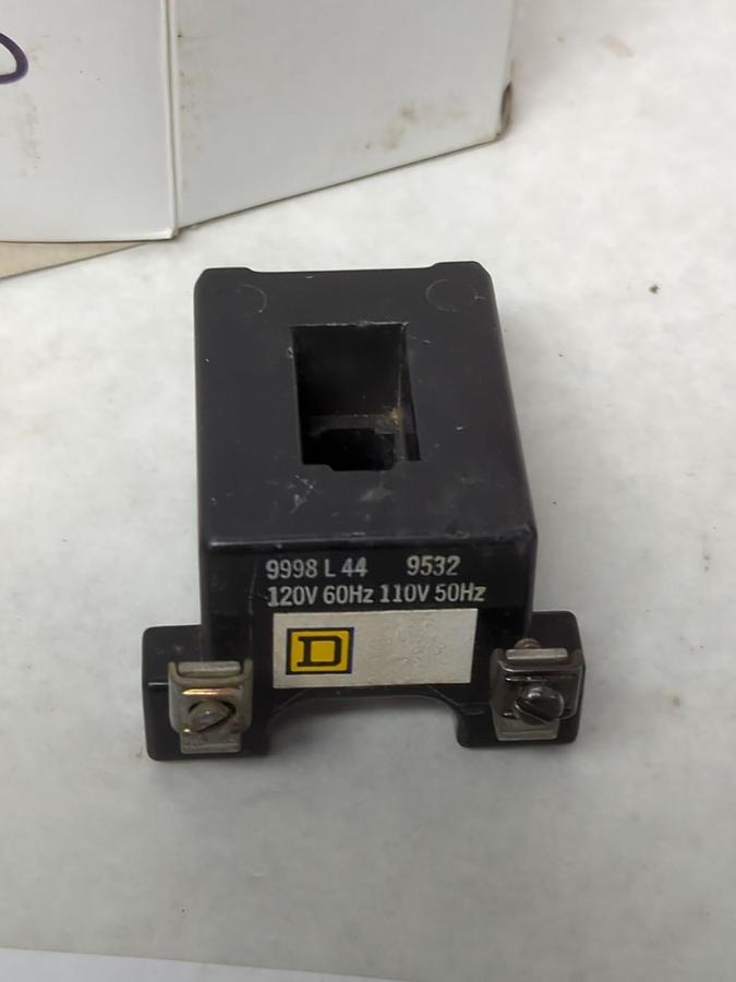 Used SQUARE D,9998 L 44 9532,COIL 120V 60HZ 110V 50HZ PRE-OWNED
