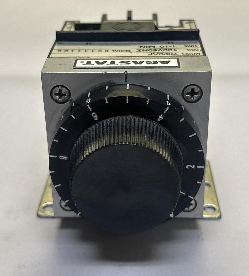 Used AGASTAT,7022AF,TIME DELAY RELAY 1-10 MIN