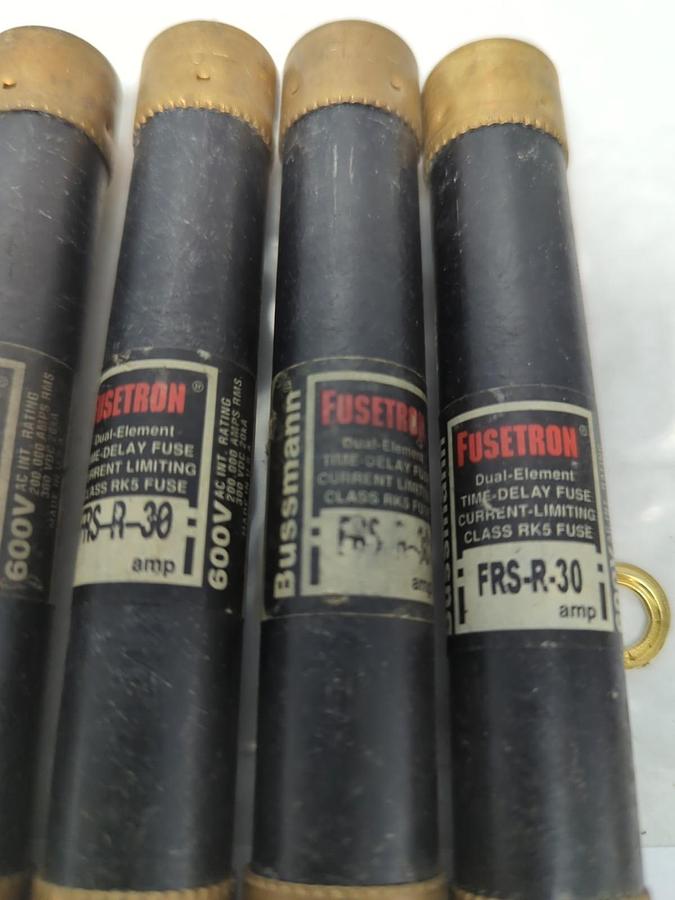 Used COOPER BUSSMANN,FRS-R-30,FUSETRON 30 AMP FUSE LOT OF 4 PRE-OWNED