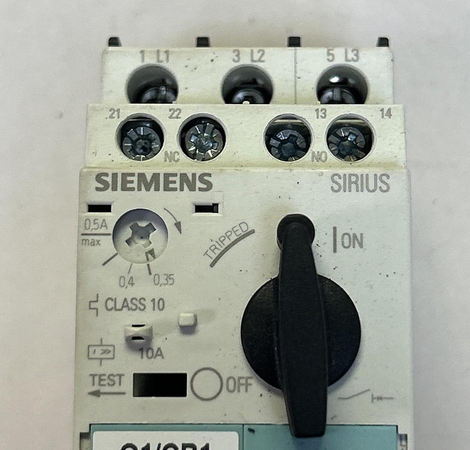 Used SIEMENS,3RV1421-0FA10,MOTOR STARTER
