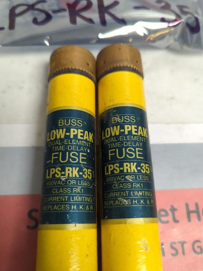 Used COOPER BUSSMANN,LPS-RK-35,LOW-PEAK 35 AMP FUSE LOT OF 2 PRE-OWNED