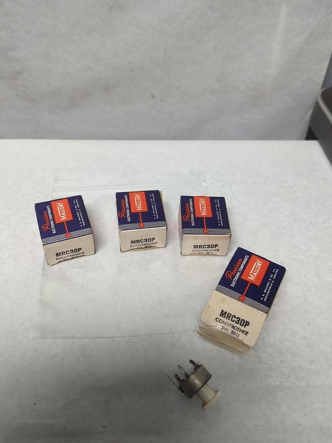 MALLORY,MRC30P,COVERGENCE POTENTIOMETER 3 W 30Q LOT OF 4 NOS