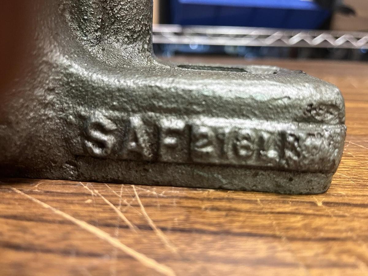 Used SKF,SAF218L,PILLOW BLOCK HOUSING 4"