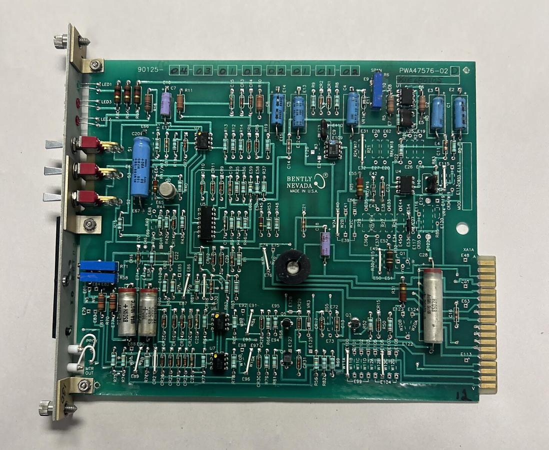 Used BENTLY NEVADA,PWA4757602,VIBRATION MONITOR