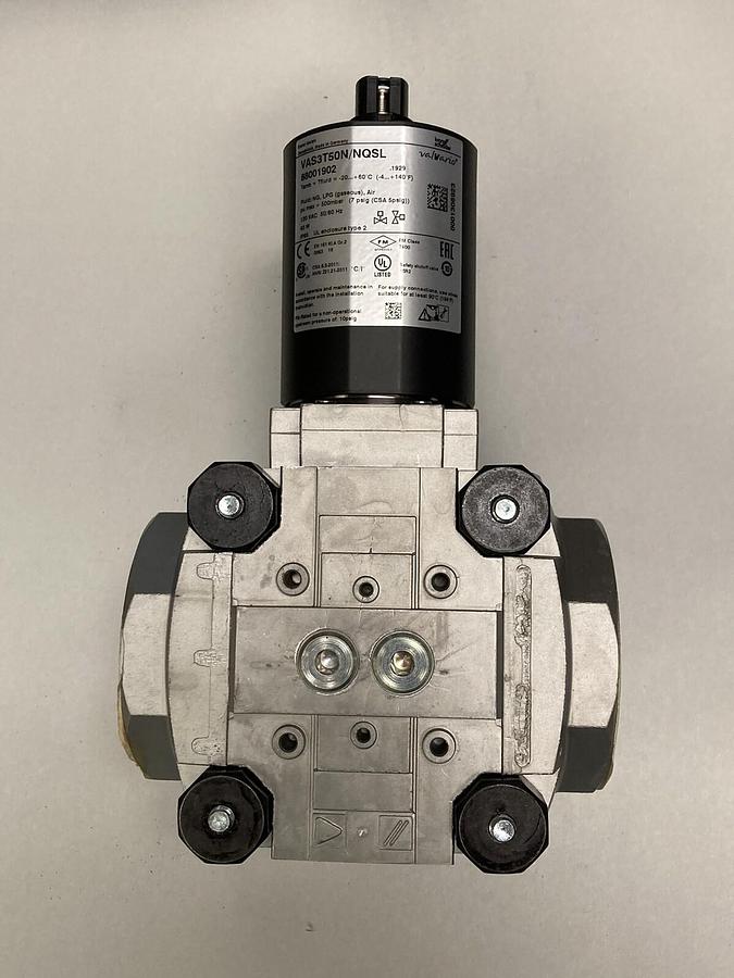 Krom Schroder,VAS3T50N/NQSL,Gas Solenoid Valve 120 VAC 50/60 Hz
