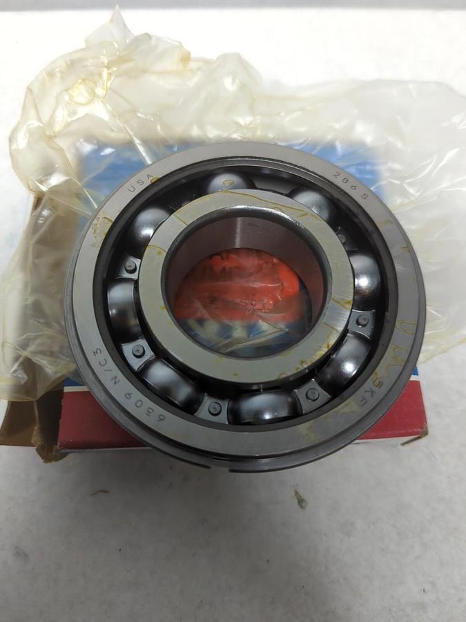 SKF,6309NRJEM,DEEP GROOVE BALL BEARING WITH SNAP RING NOS