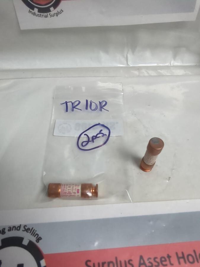 Used GOULD SHAWMUT,TR10R,TRI-ONIC 10 AMP FUSE LOT OF 2 PRE-OWNED