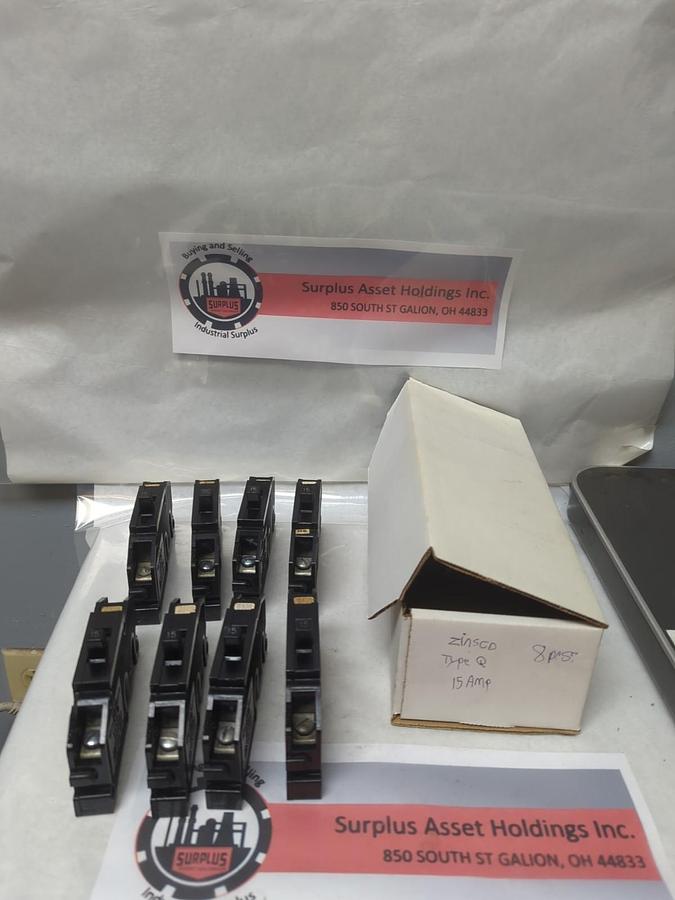 Used ZINSCO,TYPE Q,PLUG IN CIRCUIT BREAKER 15 AMP 1-POLE LOT OF 8 PRE-OWNED