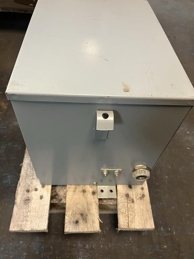 Used ACME,T-2A-53310-1S,TRANSFORMER 9KVA HV 480 DELTA LV 208Y/120V 3PH