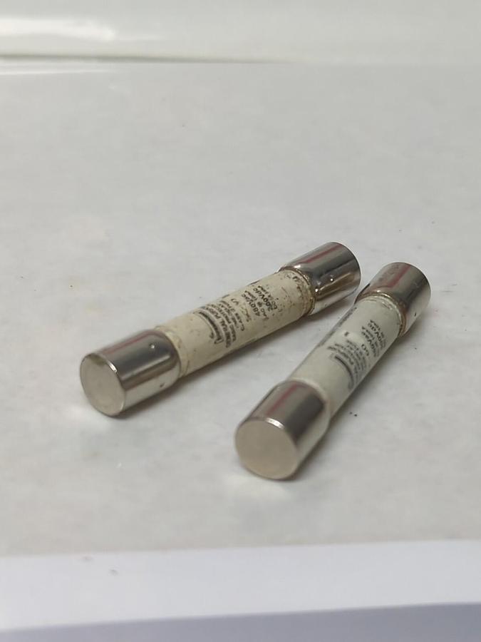 Used COOPER BUSSMANN,SC-60,GENERAL PURPOSE FUSE 60 AMP LOT OF 2 PRE-OWNED