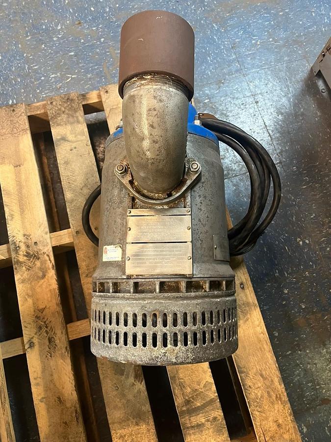 Used FLYGT,U-2066.171-0508,SUBMERSIBLE 3" PUMP 2.4HP 230V 1PH