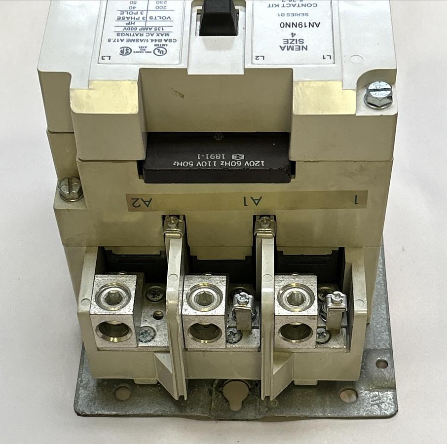 Used EATON,AN19NN0,SIZE 4 CONTACTOR 135A 600V