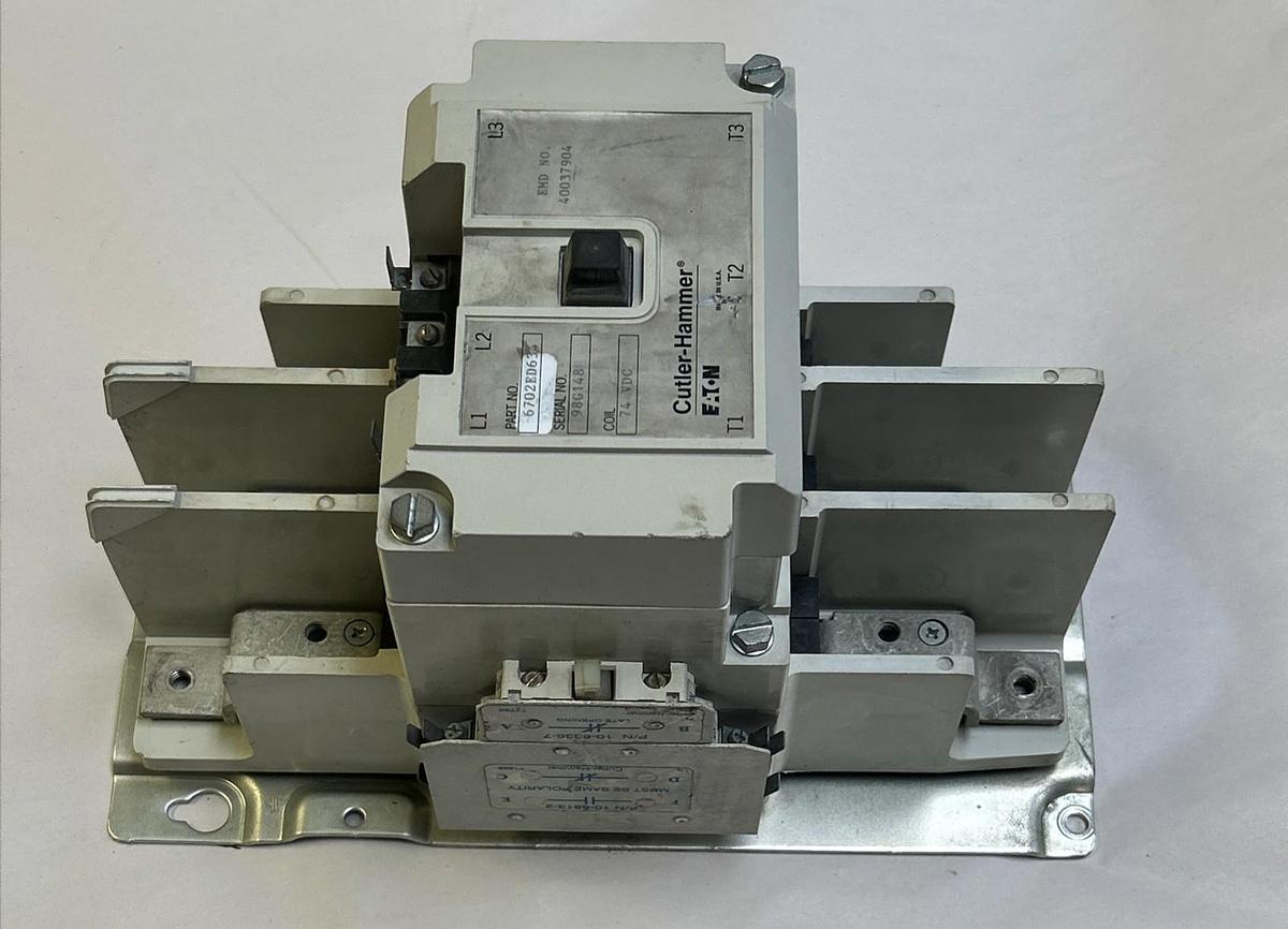 Used EATON CUTLER HAMMER,6702ED634,SPECIAL PURPOSE DC CONTACTOR 74VDC