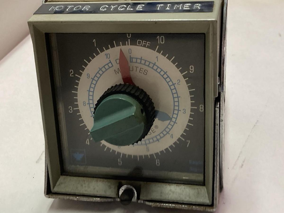 Used Eagle Signal,3054023,Cycl-Flex Timer
