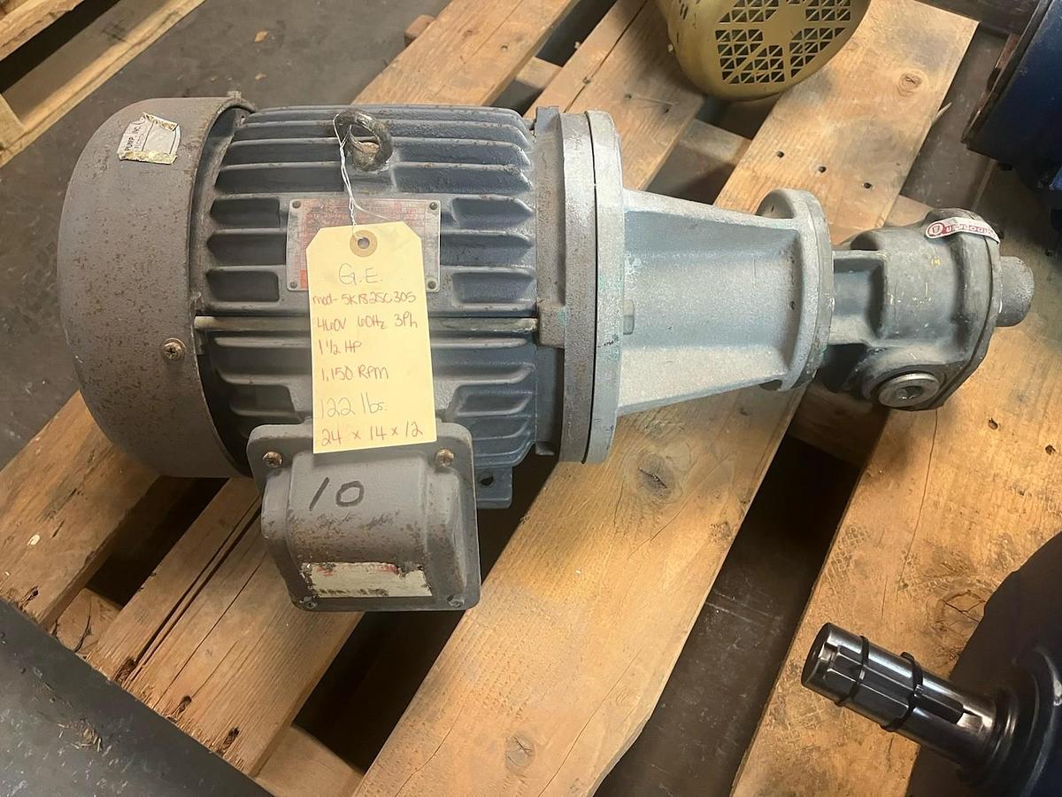 Used OBERDORFER,N-1100,ROTARY GEAR PUMP 1.25" 1-1/2HP 3PH 1150RPM