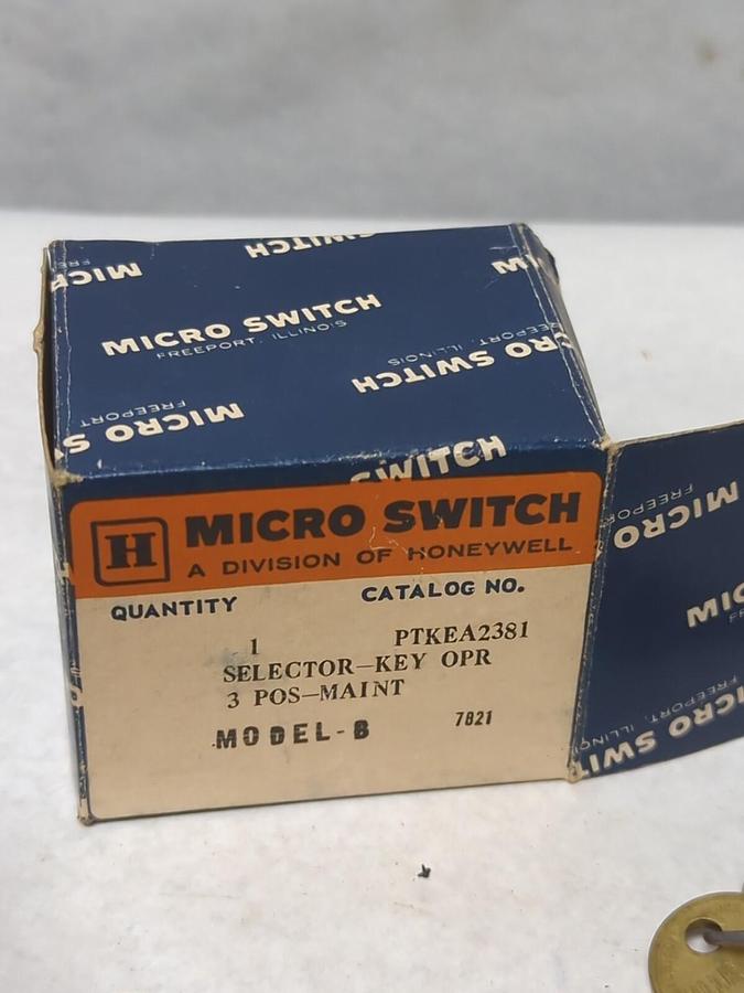 HONEYWELL,PTKEA2381,MICRO SWITCH 3-POSITION MAINT. SELECTOR KEY NOS