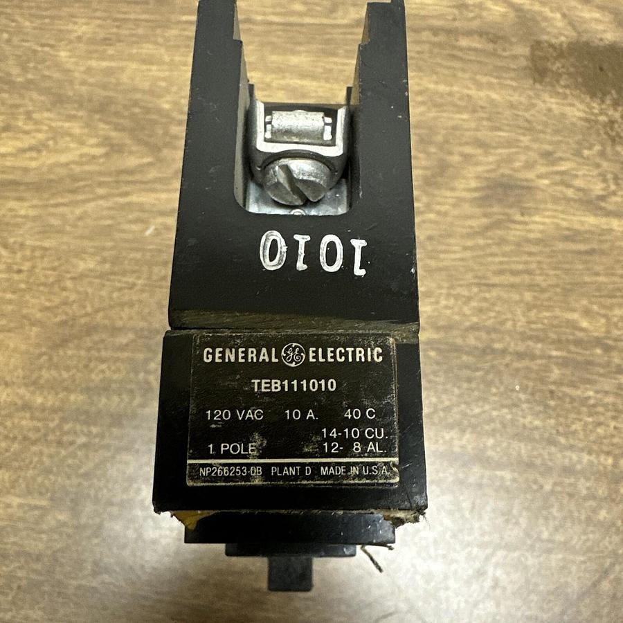 Used GE,TEB111010,10Amp circuit breaker
