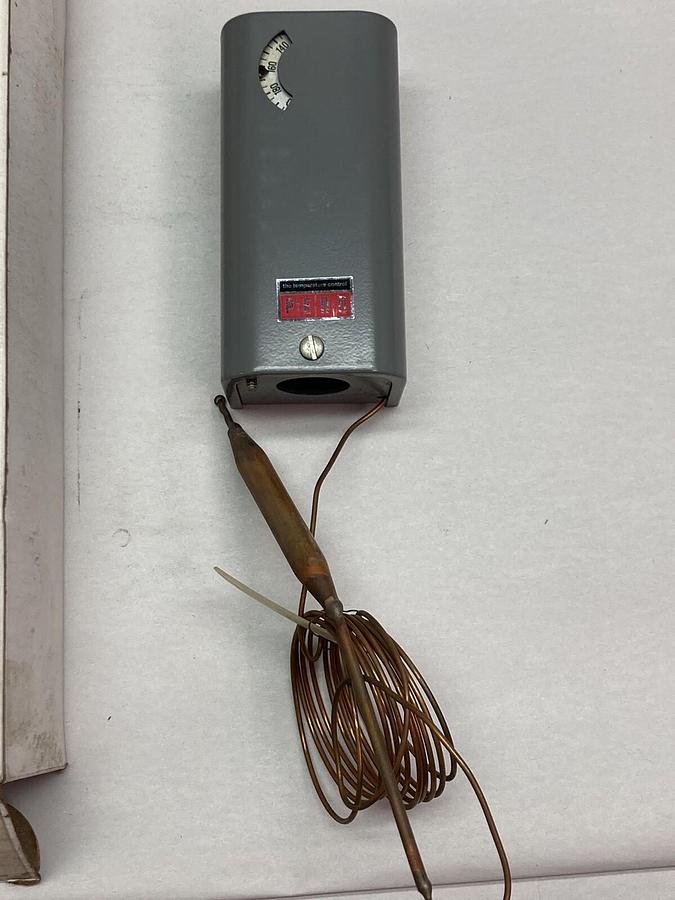 Johnson Controls,A19ADP-1C,Temperature Control Range 100/240 Degrees