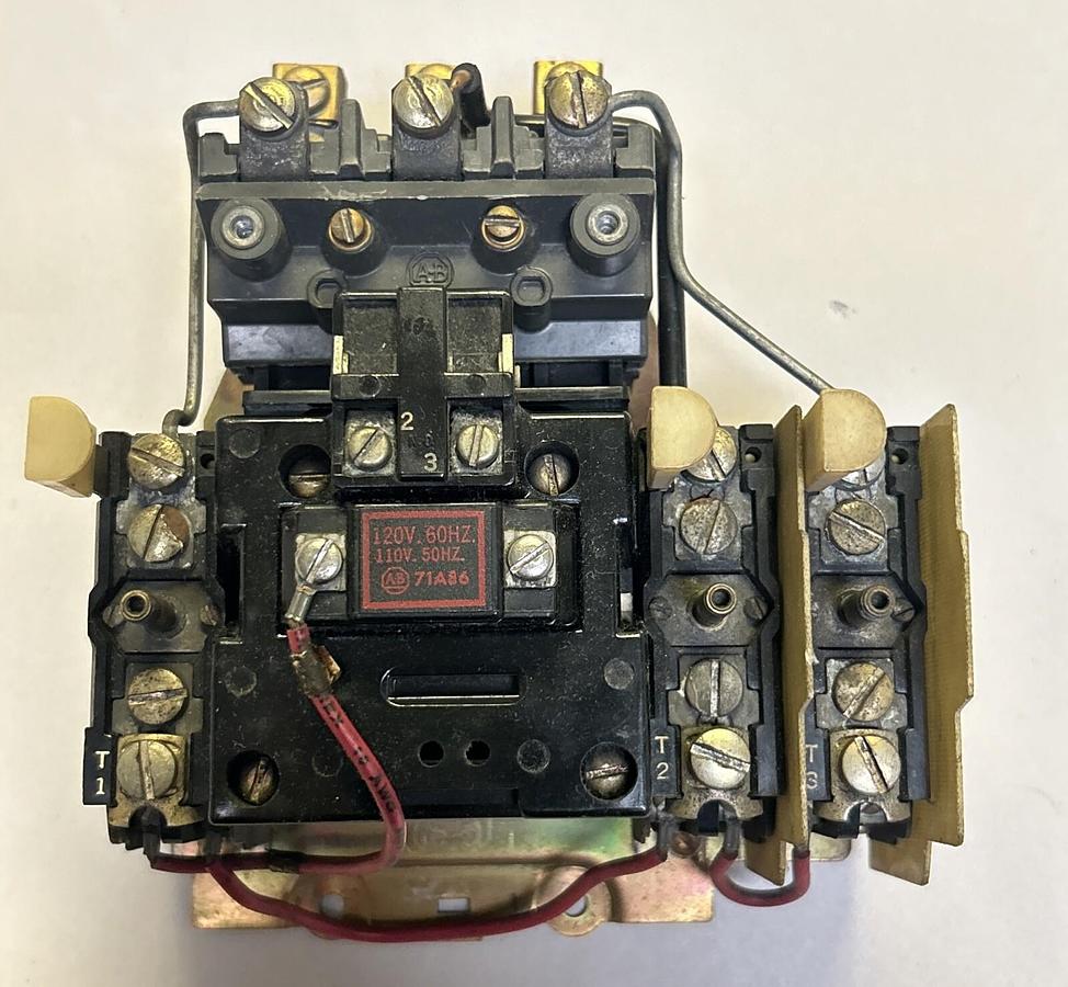 Used ALLEN BRADLEY,709-B0D103,STARTER SIZE 1