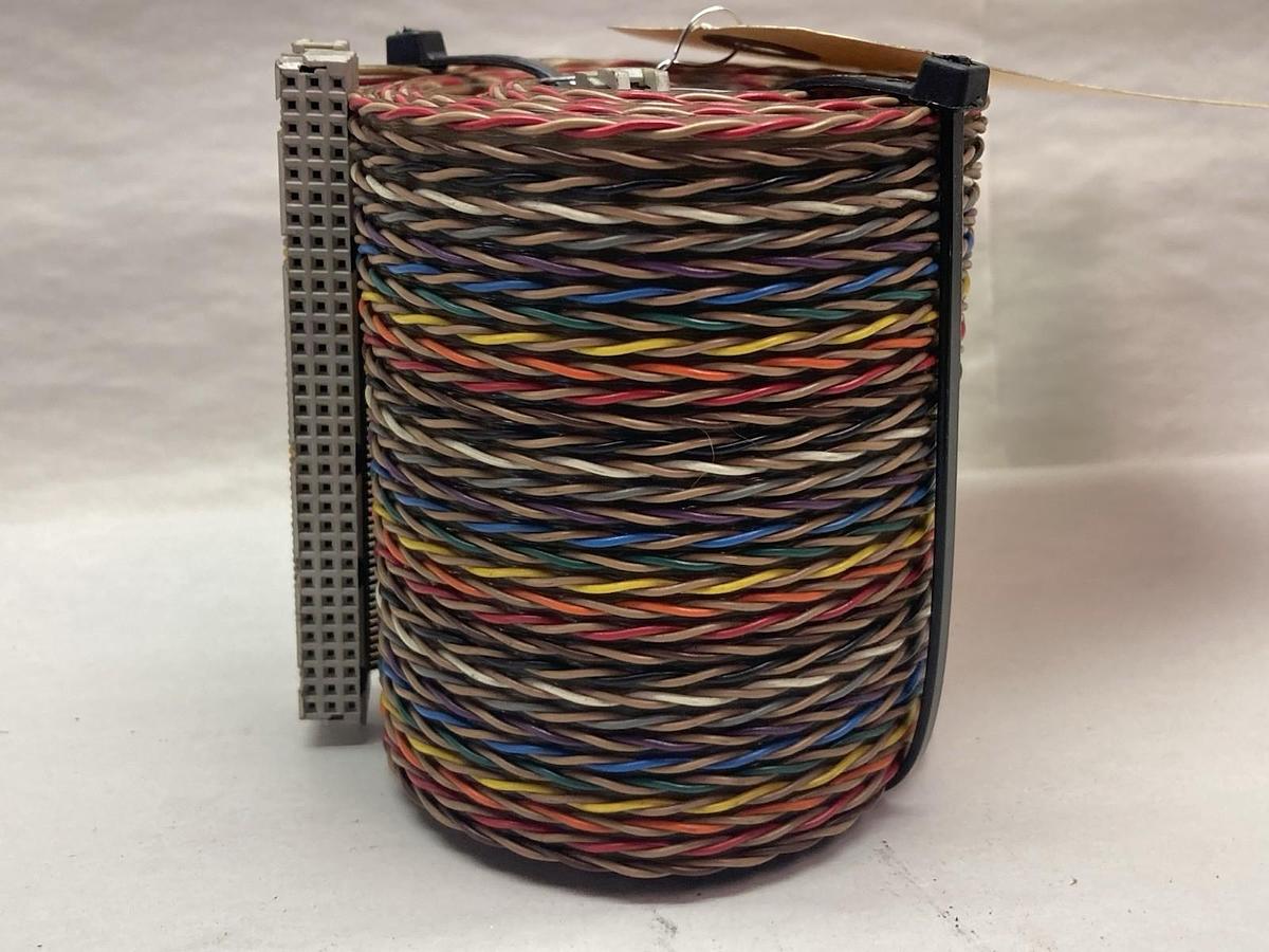 Used Vmivme,360-000011-005A,Ribbon Cable