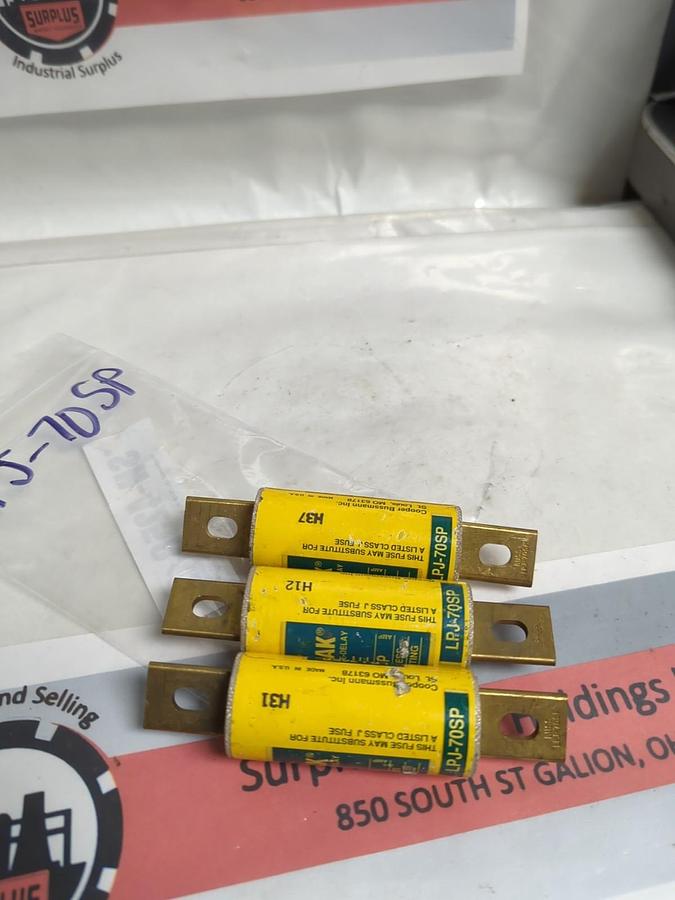 Used COOPER BUSSMANN,LPJ-70SP,LOW-PEAK FUSE 70 AMP LOT OF 3 PRE-OWNED
