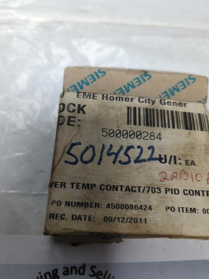SIEMENS,5TT42011,SWITCHING RELAY SWITCH 16A 250V NOS