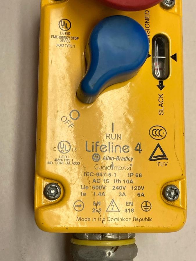 Used Allen-Bradley,IEC-947-5-1/IP 66,Safety Switch 4M20 Type 1