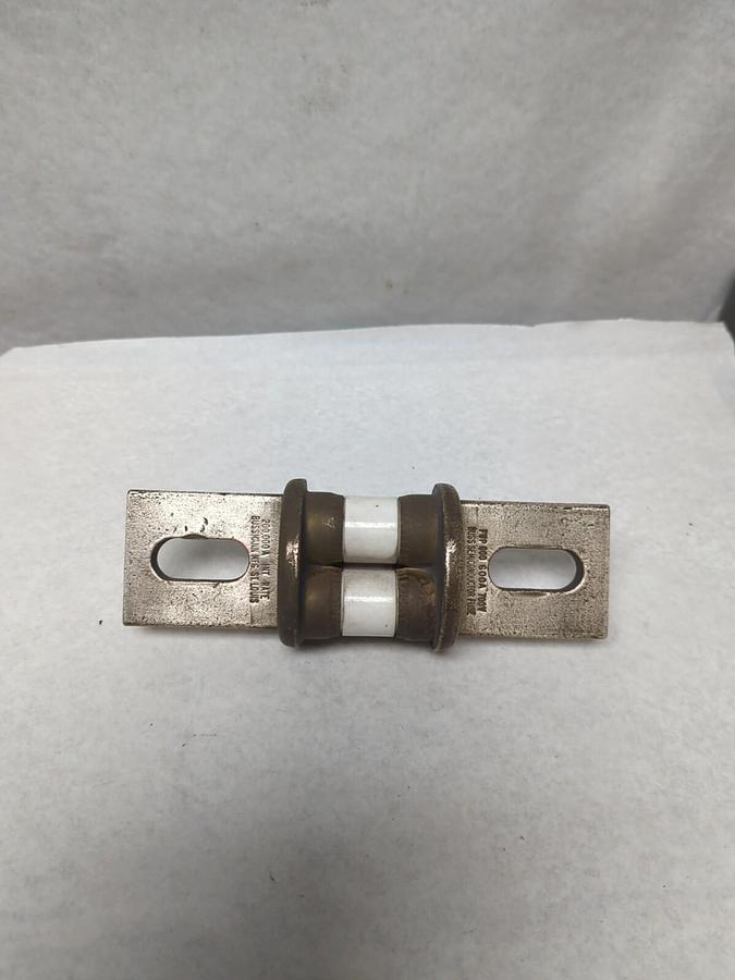 Used BUSSMANN,FWP600,SEMI-CONDUCTOR 600 AMP 700V FUSE PRE-OWNED