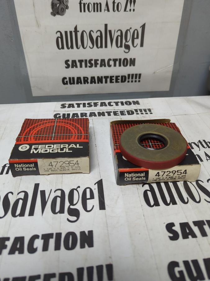 NATIONAL SEALS FEDERAL MOGUL,472954,OIL SEALS 1.25X2.835X0.375 LOT OF 2 NOS