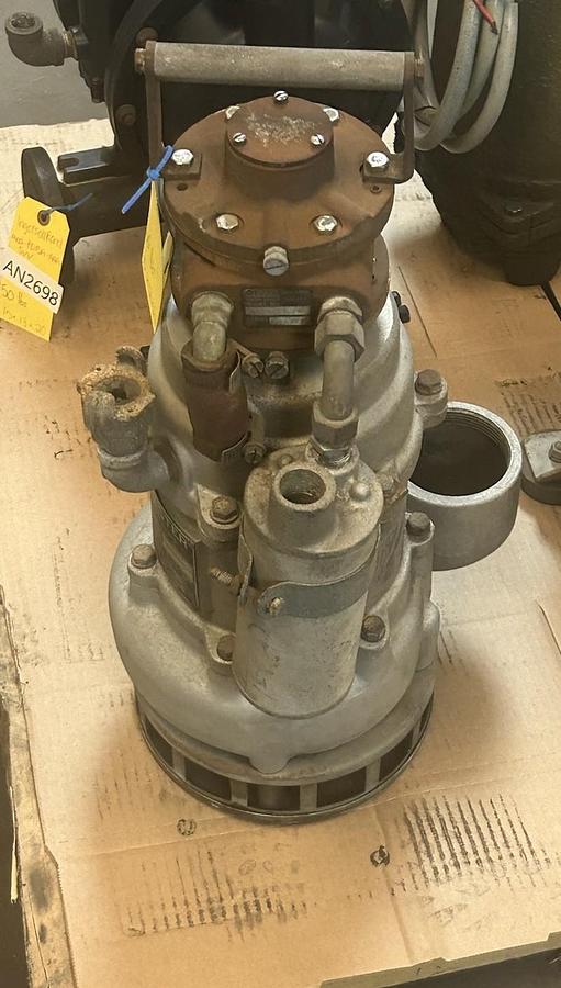 Used WARREN RUPP,SMA3,SLUDGE-MASTER SUBMERSIBLE TRASH PUMP 3"