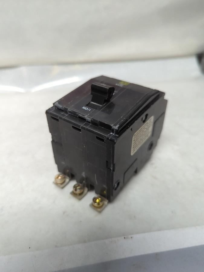 Used SQUARE D,QOB60,CIRCUIT BREAKER 60 AMP 3-POLE PRE-OWNED