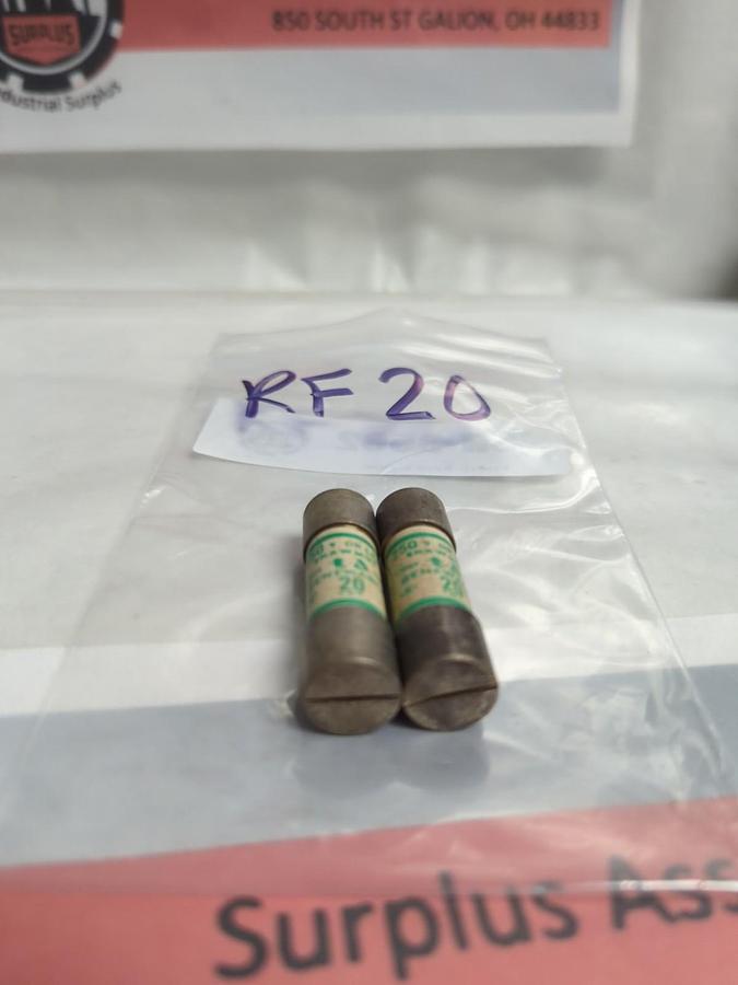 GOULD SHAWMUT,RF-20,RENEWABLE 20 AMP FUSE LOT OF 2 PRE-OWNED