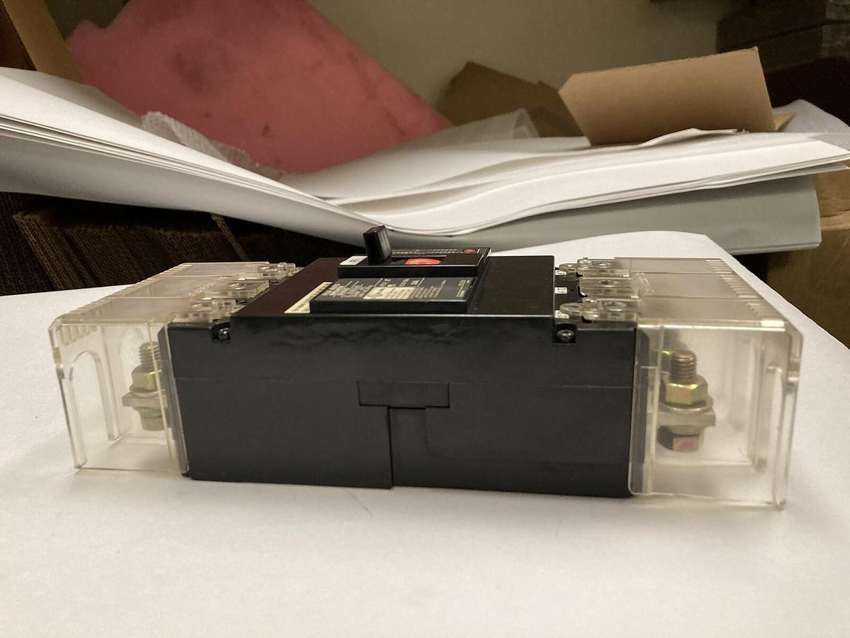 Used Fuji Electric,BU3EDG75,3 Pole Auto Breaker