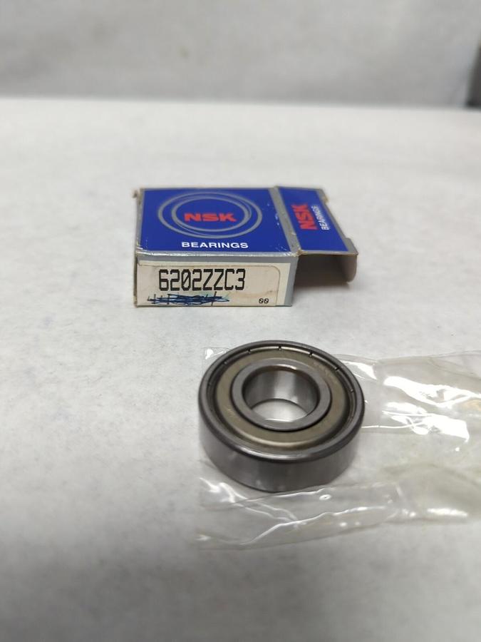 NSK,6202ZZC3,DOUBLE SHIELDED DEEP GROOVE BALL BEARING NOS