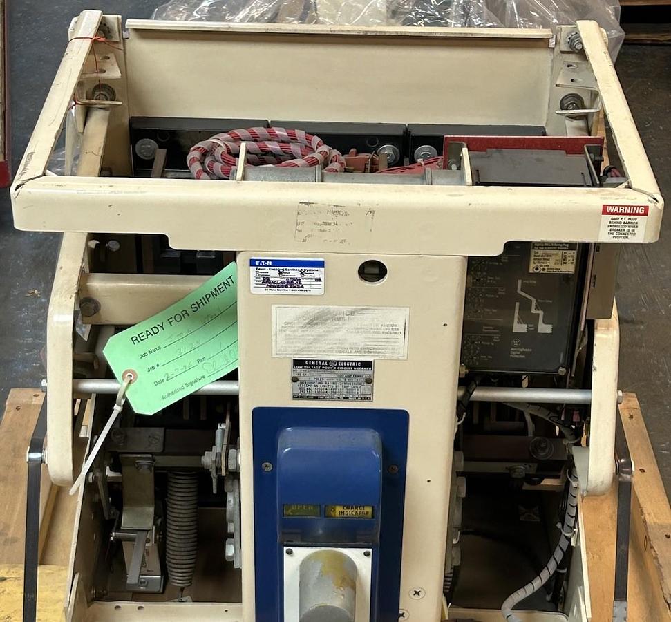 Used GE GENERAL ELECTRIC,AK-2A-50-2,LOW VOLTAGE POWER CIRCUIT BREAKER 1600AMP 600VAC