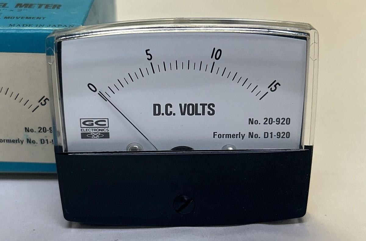 GC ELECTRONICS,20-920,PANEL METER 0-15 DC VOLTS NOS
