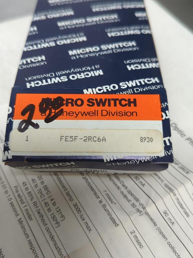 HONEYWELL MICROSWITCH,FE5F-2RC6A,PHOTOELECTRIC FIBER CONTROL NEW
