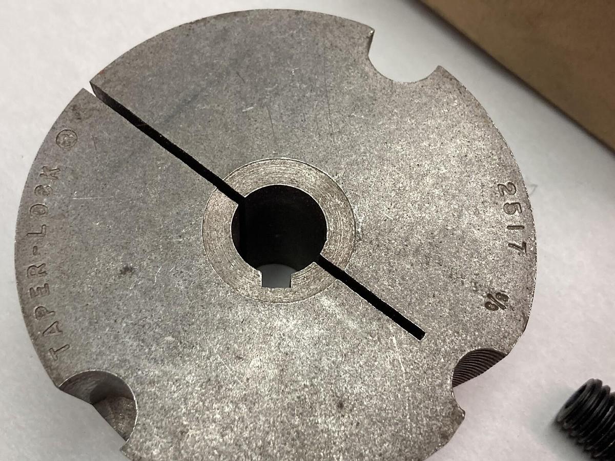 Used Dodge,119102,Taper-Lock Bushing 2517 x 5/8 KW